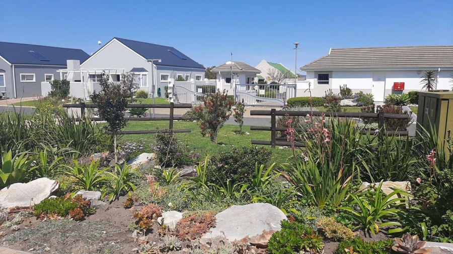 3 Bedroom Property for Sale in Sandbaai Western Cape